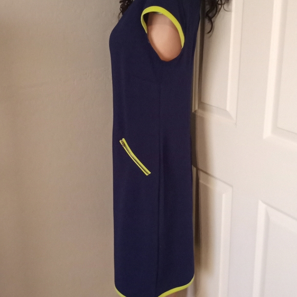 MADISON Leigh Shift Dress Blue Textured - Picture 6 of 9